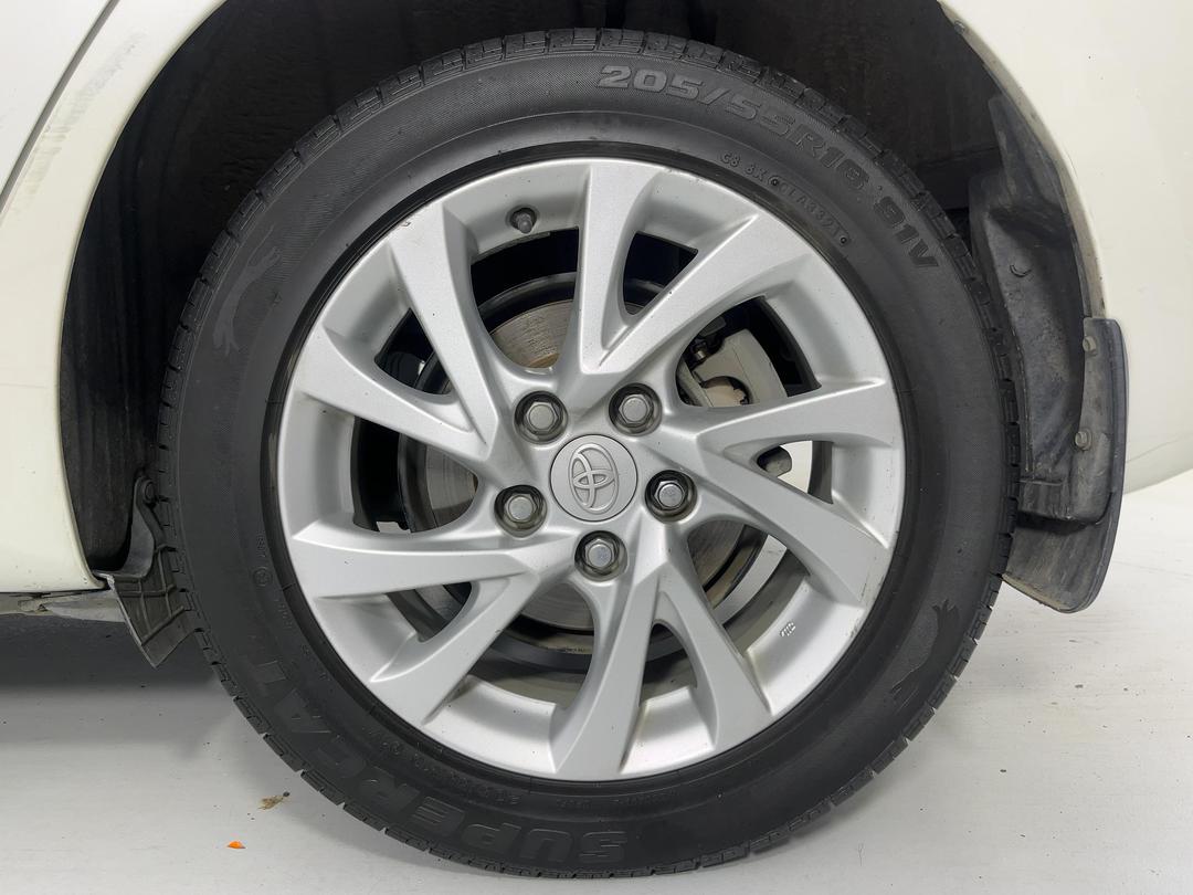 Photo '11' of Toyota Corolla