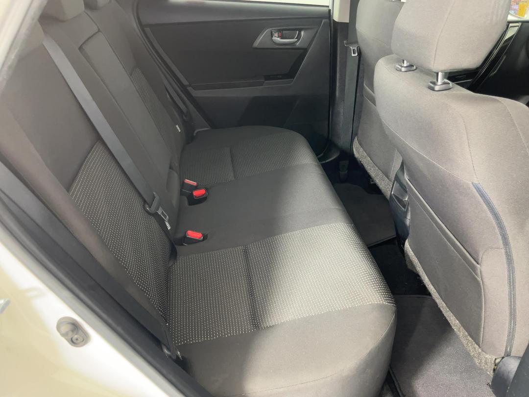Photo '20' of Toyota Corolla