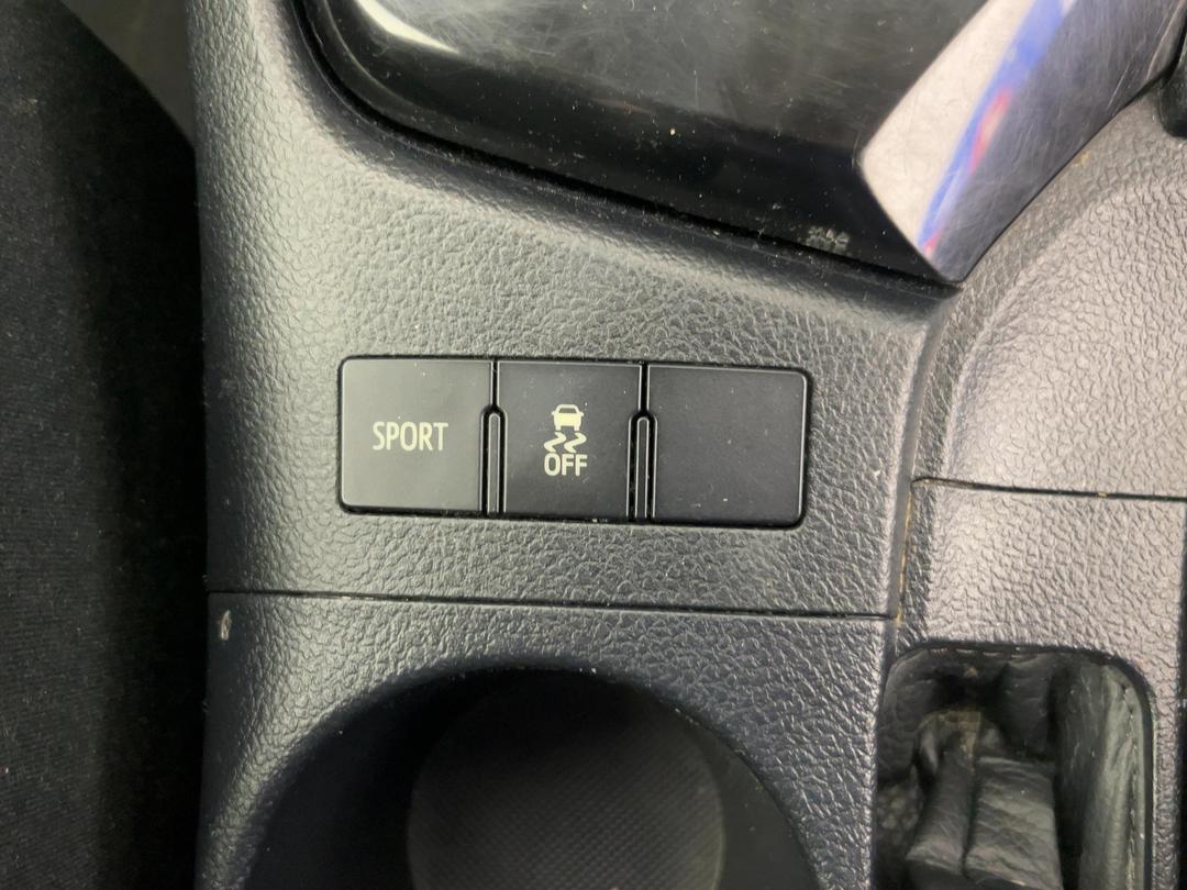 Photo '27' of Toyota Corolla