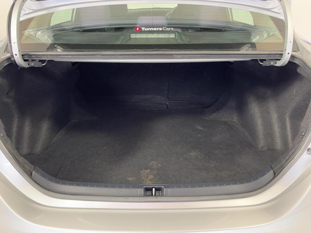 Photo '14' of Toyota Corolla