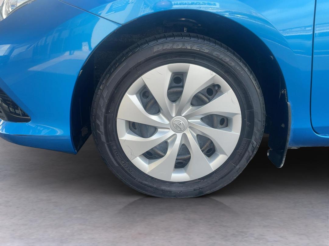 Photo '10' of Toyota Corolla