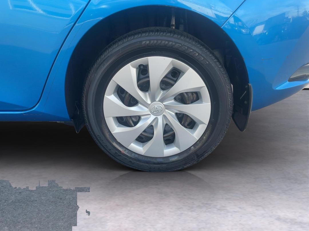 Photo '11' of Toyota Corolla