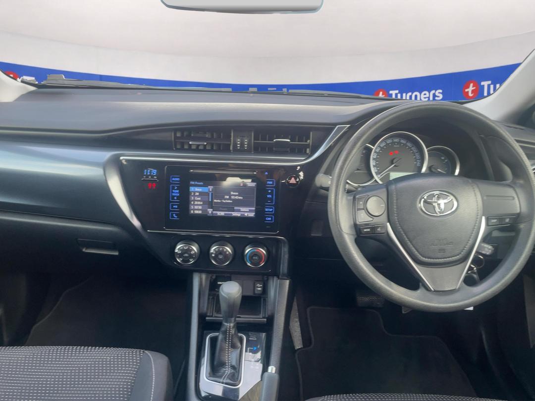 Photo '17' of Toyota Corolla