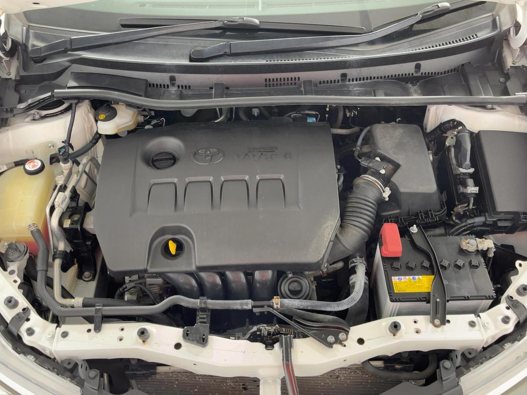 Photo '13' of Toyota Corolla