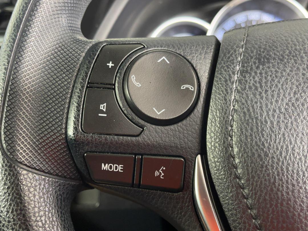 Photo '23' of Toyota Corolla