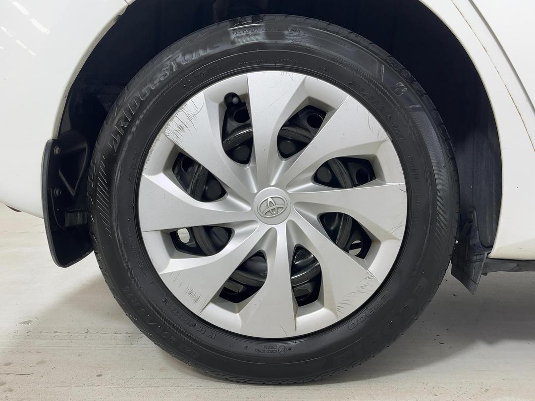 Photo '12' of Toyota Corolla