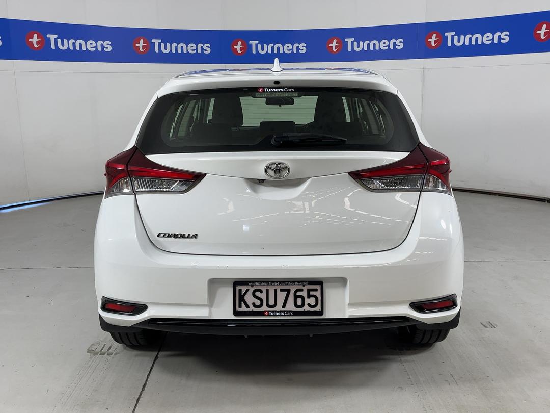 Photo '6' of Toyota Corolla