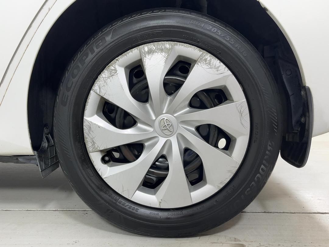 Photo '11' of Toyota Corolla