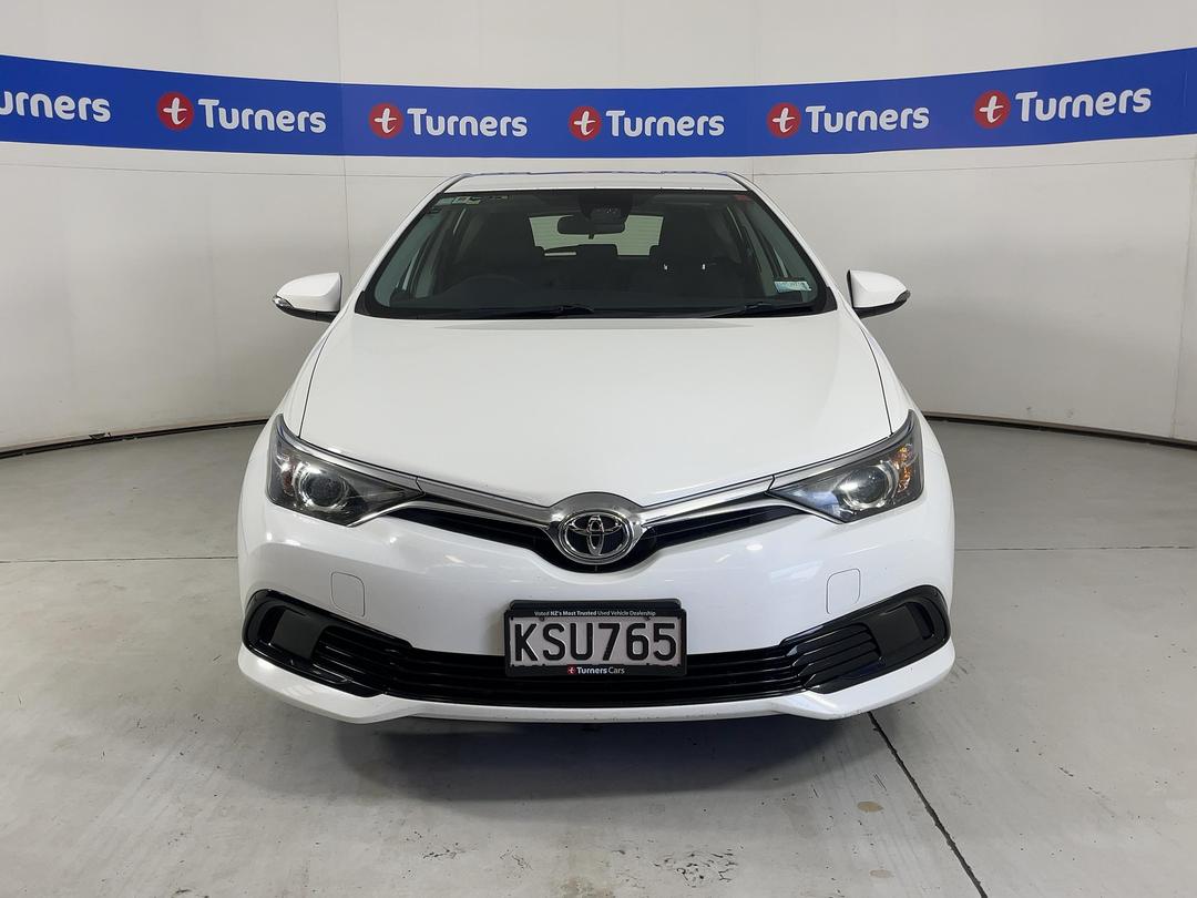 Photo '2' of Toyota Corolla