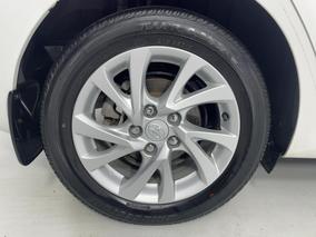 Photo '12' of Toyota Corolla