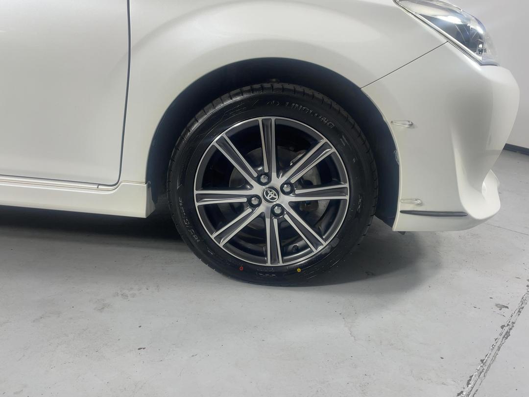 Photo '9' of Toyota Corolla Fielder