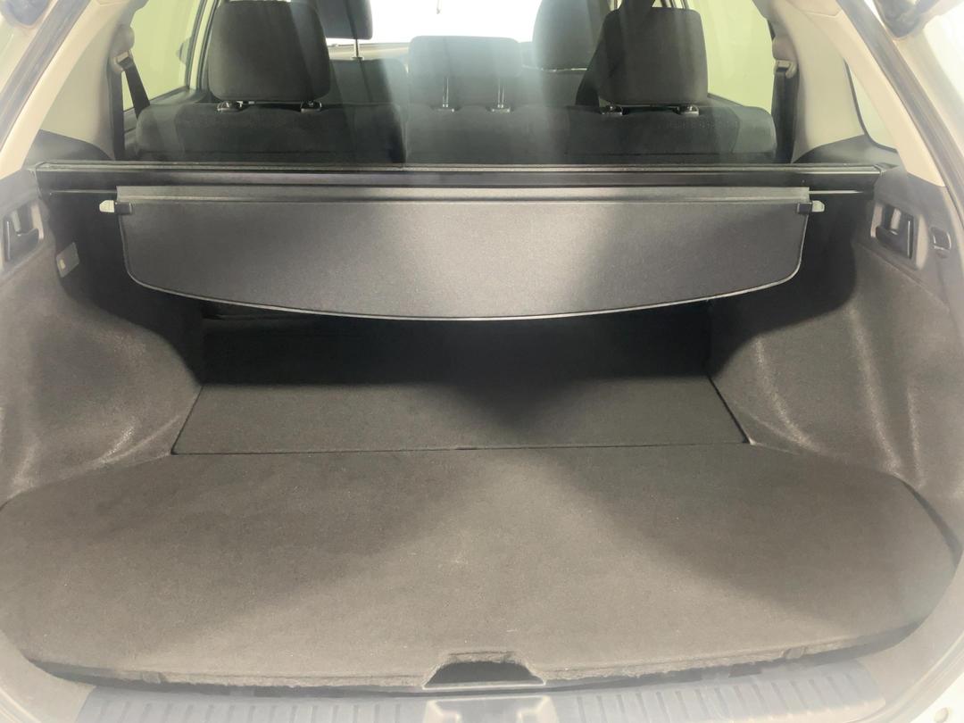 Photo '14' of Toyota Corolla Fielder