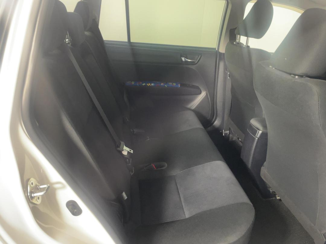 Photo '20' of Toyota Corolla Fielder