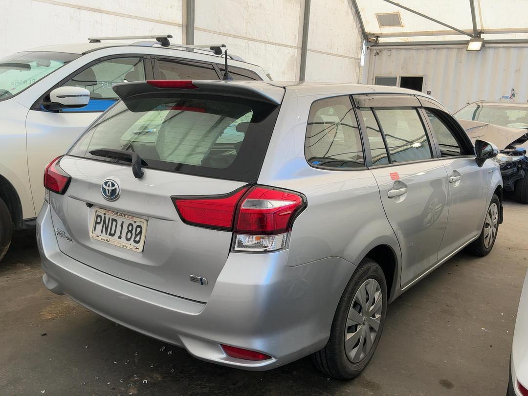 Photo '6' of Toyota Corolla Fielder Photo '6' of Toyota Corolla Fielder