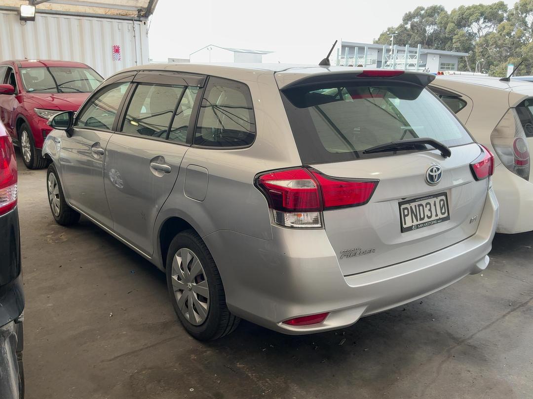 Photo '6' of Toyota Corolla Fielder