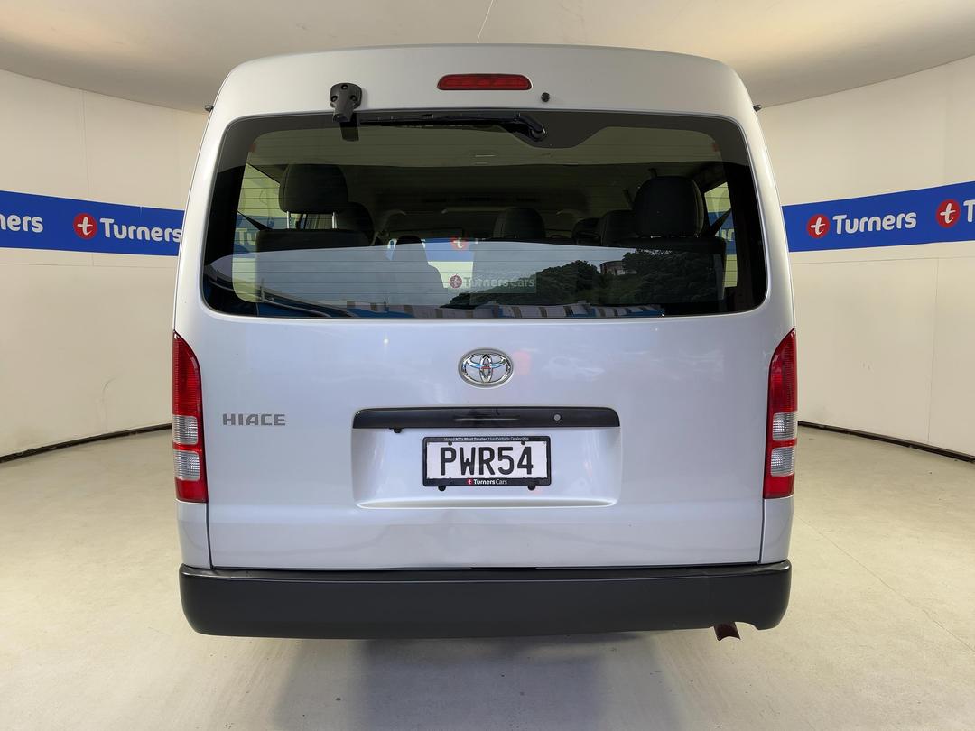 Photo '6' of Toyota Hiace