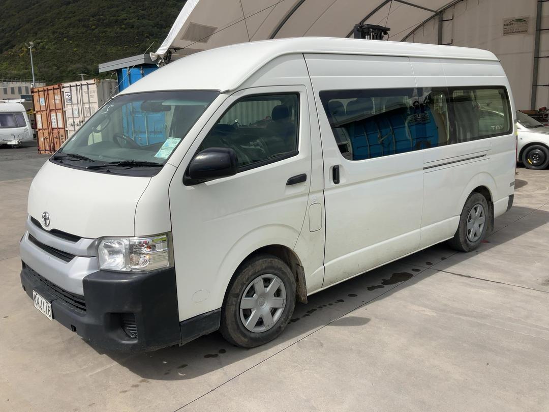 Photo '3' of Toyota Hiace Minibus TD Photo '3' of Toyota Hiace Minibus TD