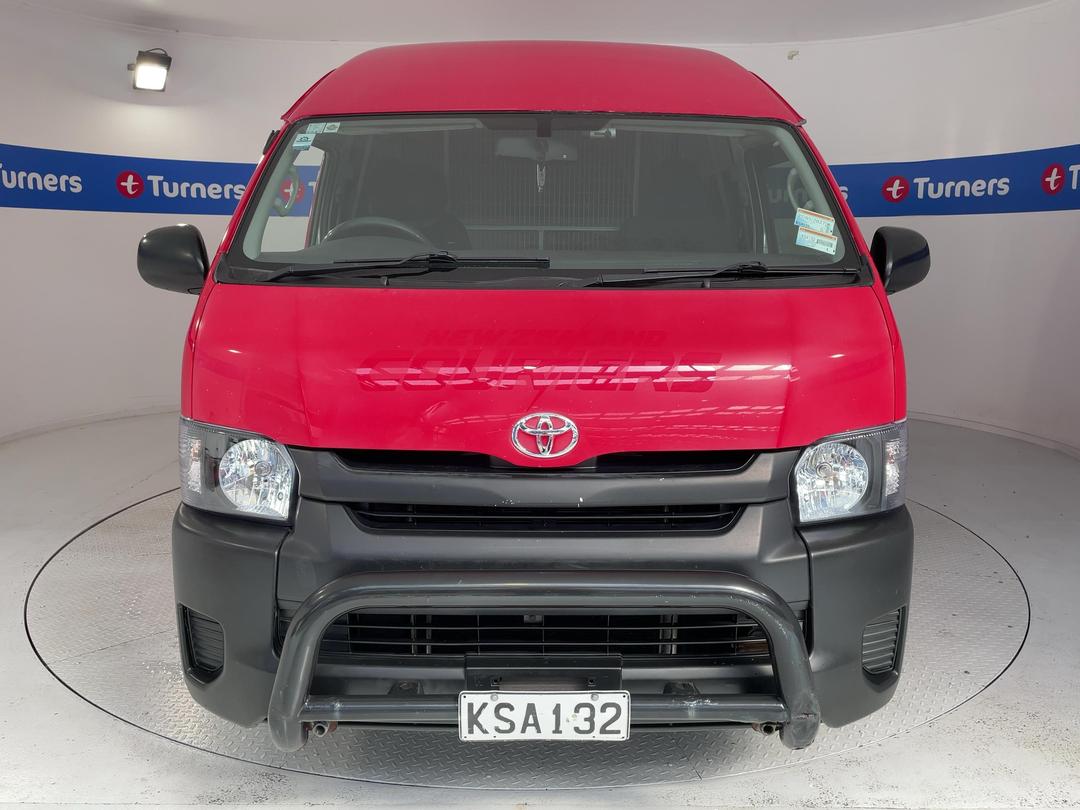 Photo '2' of Toyota Hiace