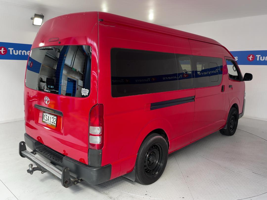 Photo '7' of Toyota Hiace