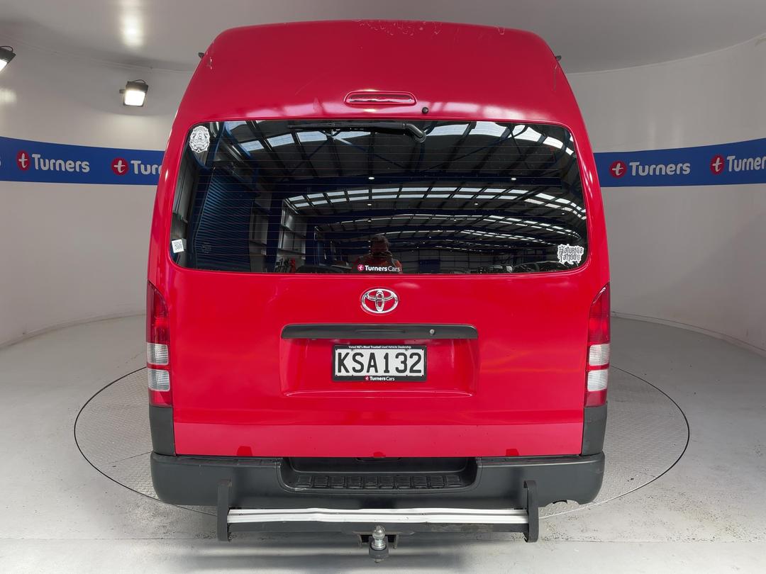 Photo '6' of Toyota Hiace
