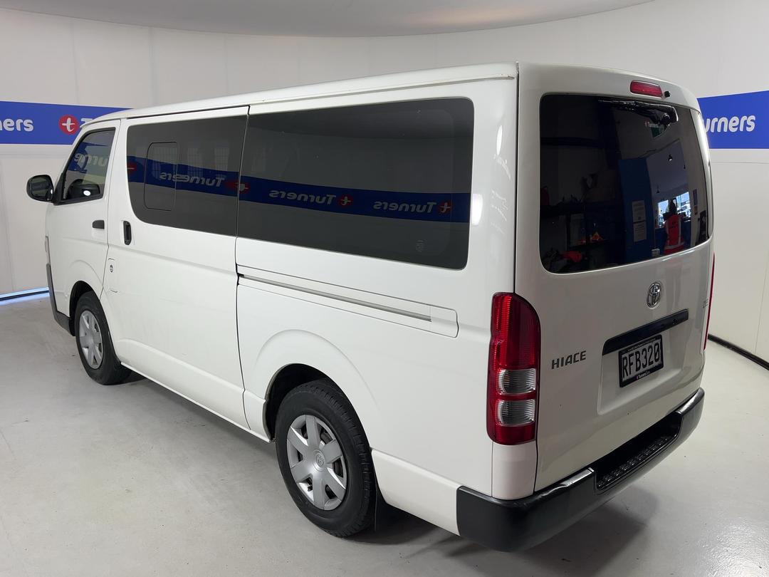Photo '5' of Toyota Hiace