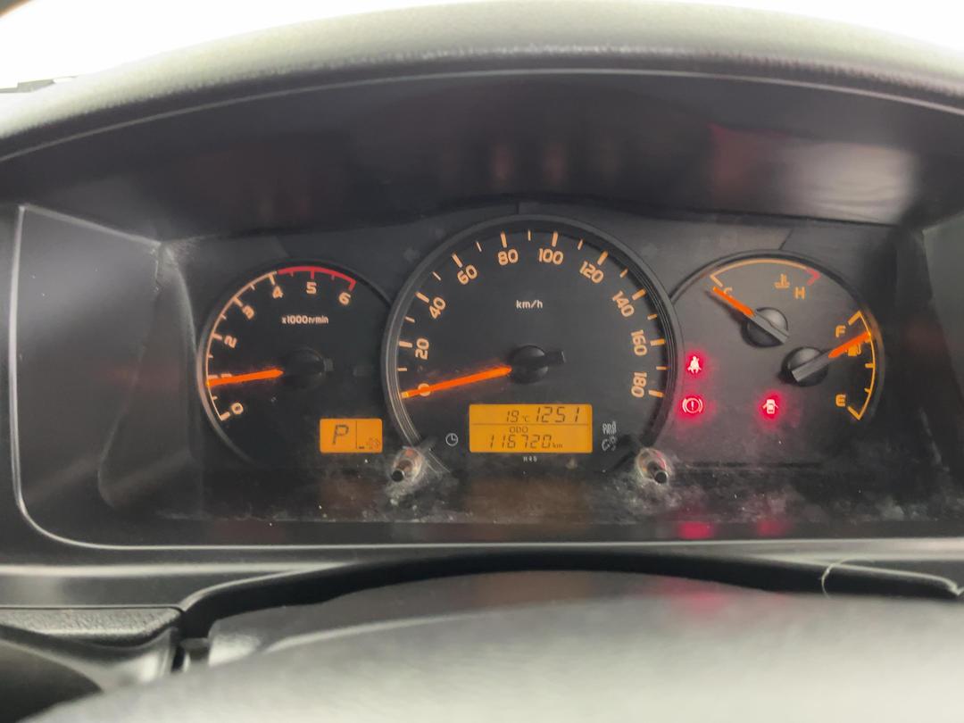 Photo '20' of Toyota Hiace