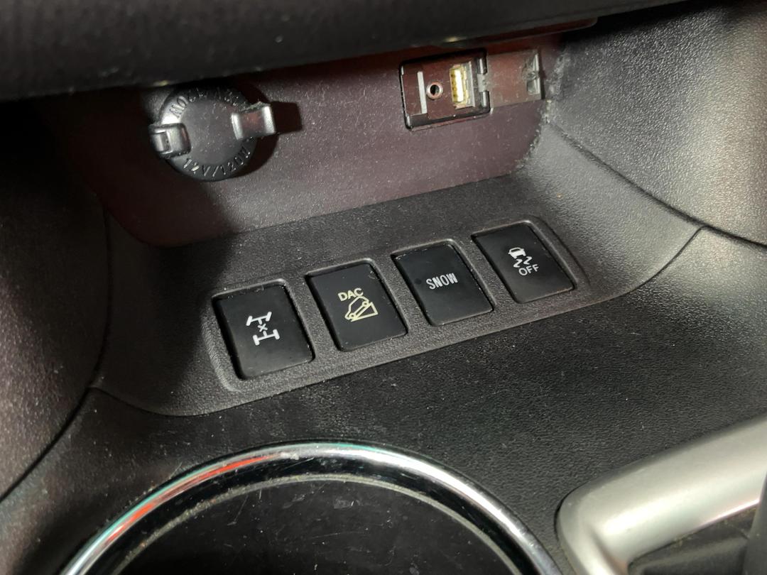 Photo '27' of Toyota Highlander