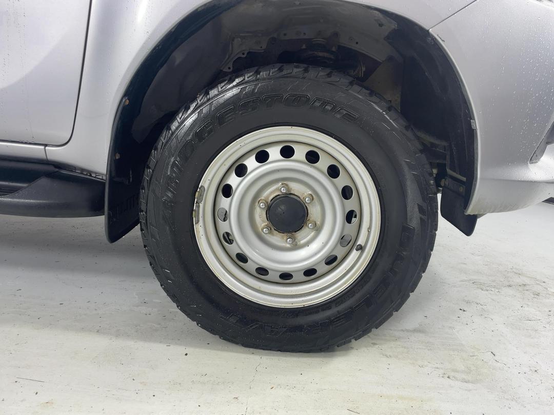 Photo '9' of Toyota Hilux