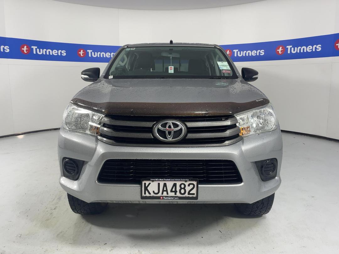 Photo '2' of Toyota Hilux