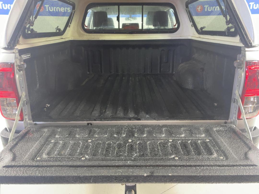 Photo '14' of Toyota Hilux