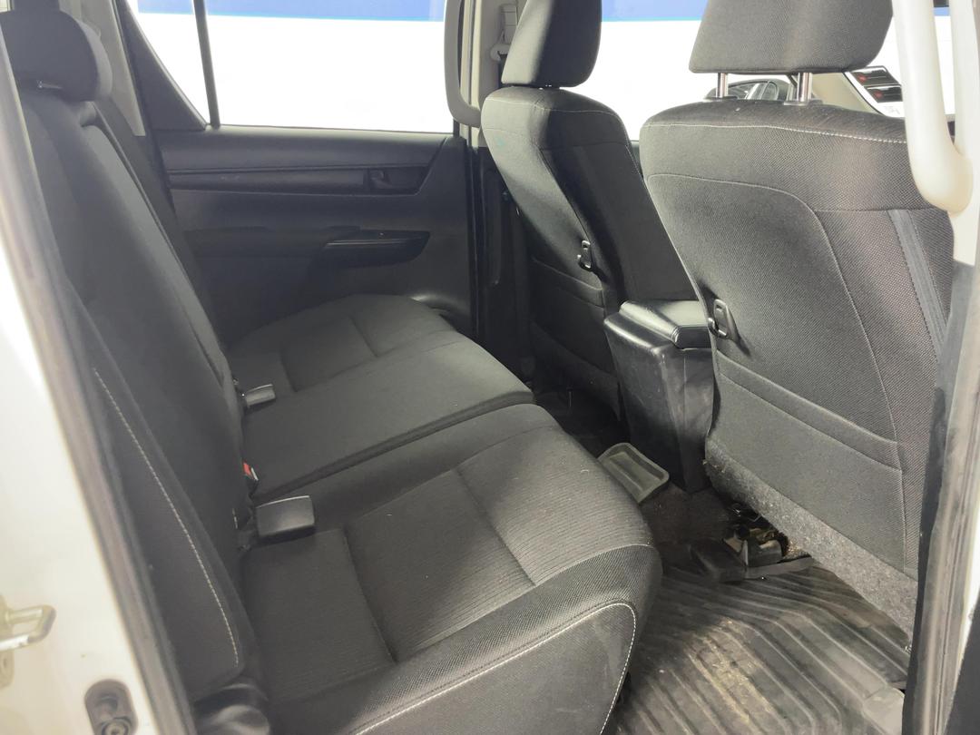 Photo '20' of Toyota Hilux