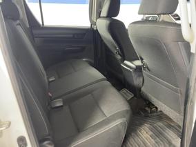 Photo '20' of Toyota Hilux