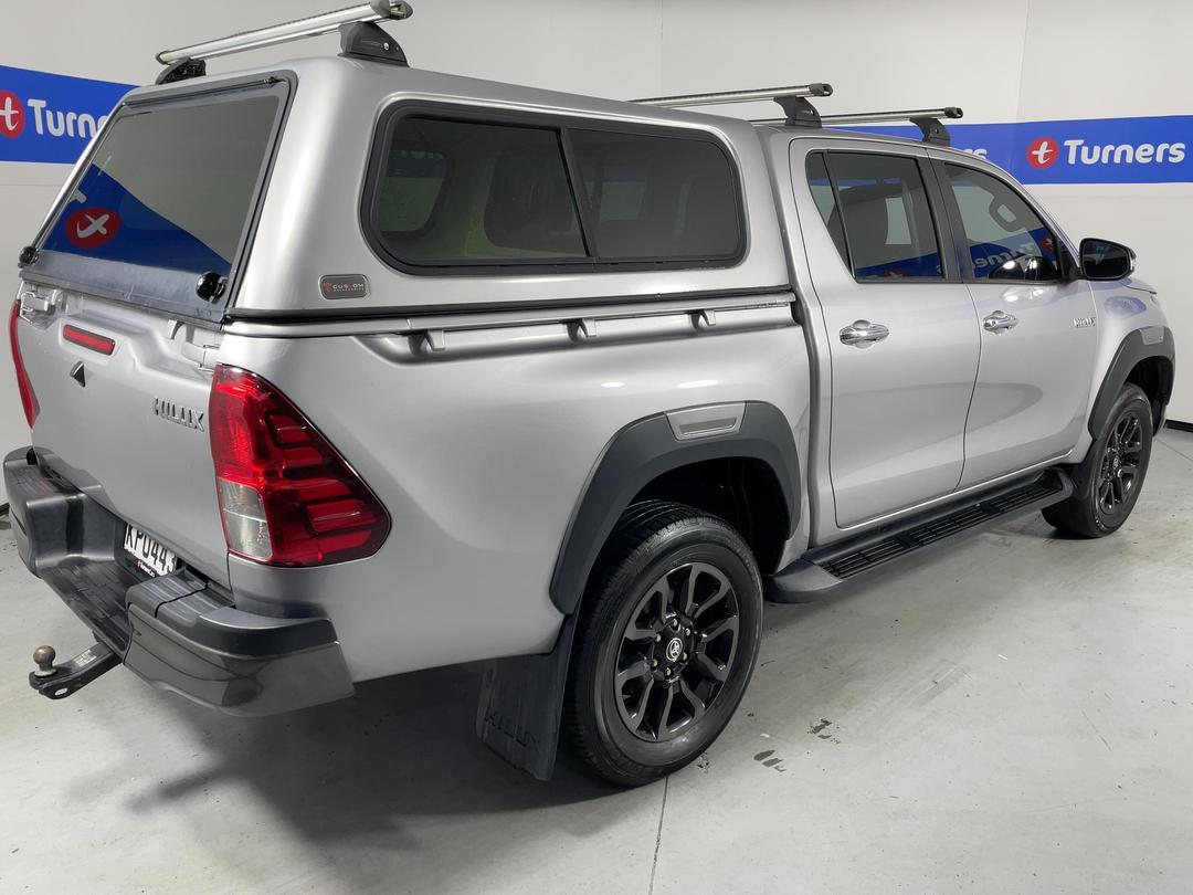 Photo '7' of Toyota Hilux