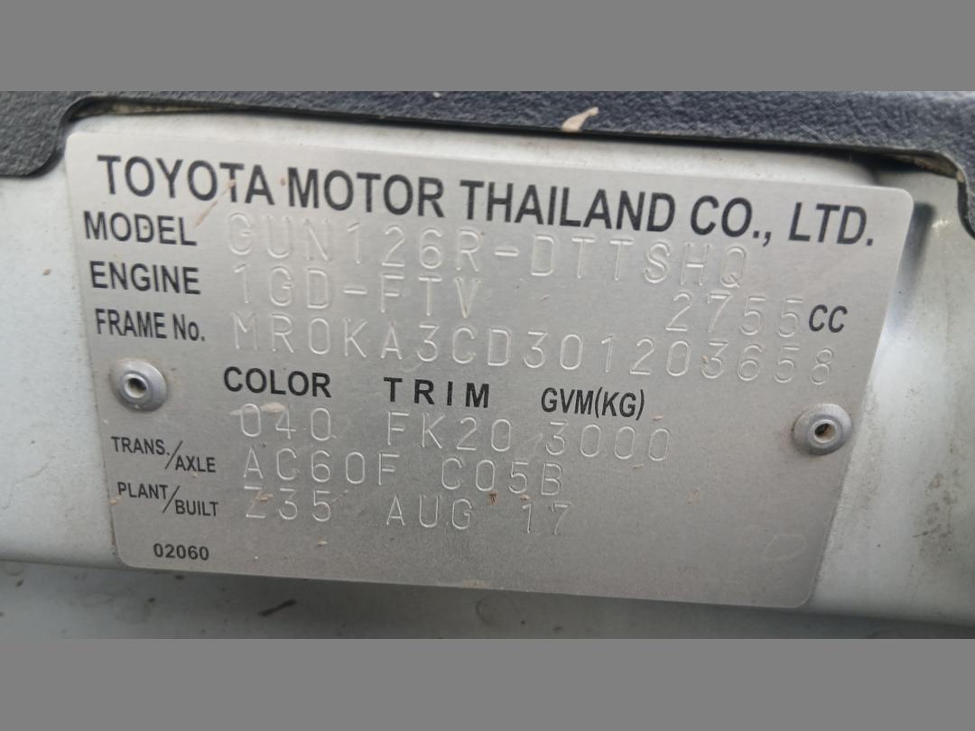 Photo '5' of Toyota Hilux SR TD DC