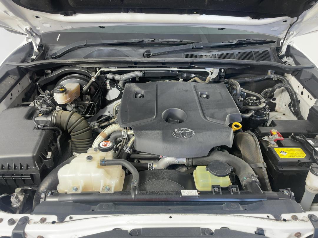 Photo '13' of Toyota Hilux