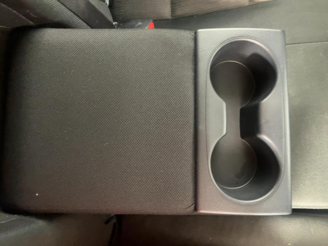 Photo '24' of Toyota Hilux