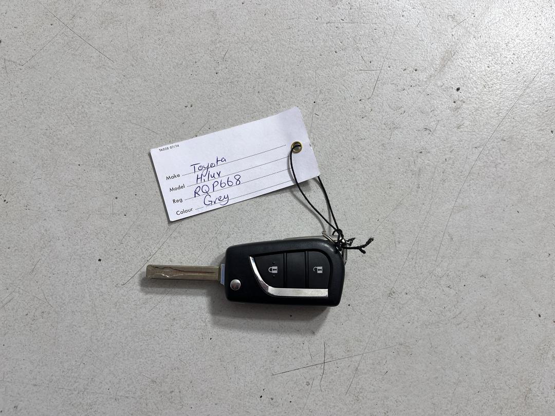 Photo '22' of Toyota Hilux