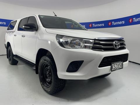 Image of 2017 Toyota Hilux SR TD DC 2WD