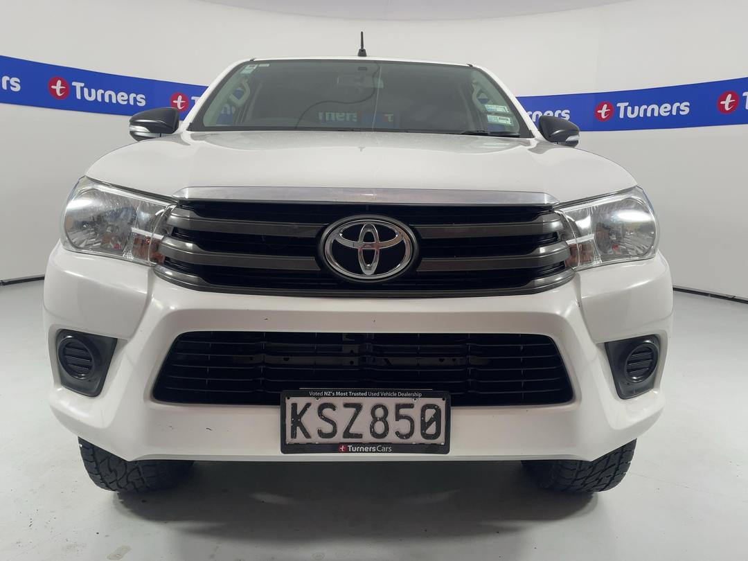 Photo '2' of Toyota Hilux