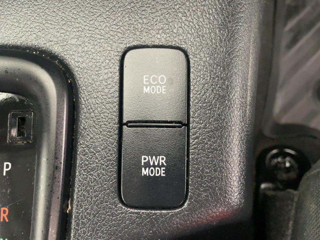 Photo '25' of Toyota Hilux