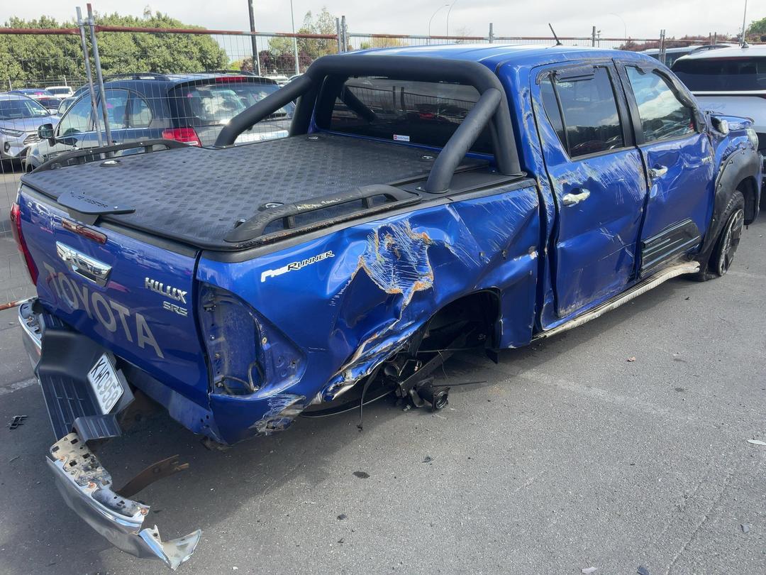 Photo '4' of Toyota Hilux SR5 TD DC