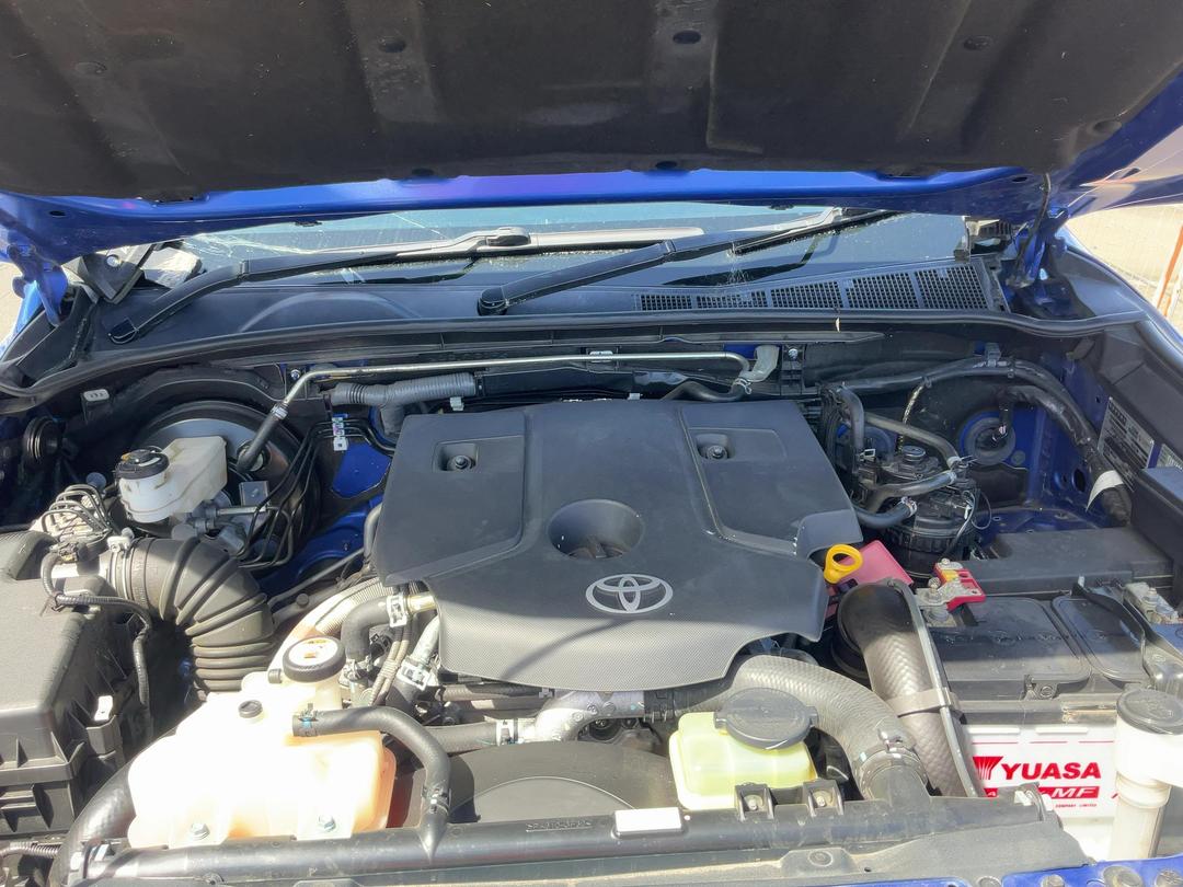 Photo '7' of Toyota Hilux SR5 TD DC