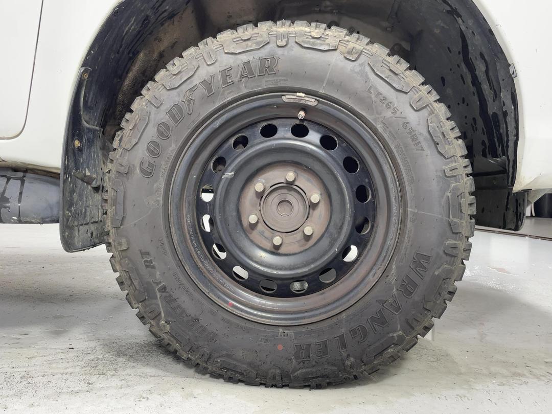Photo '9' of Toyota Hilux