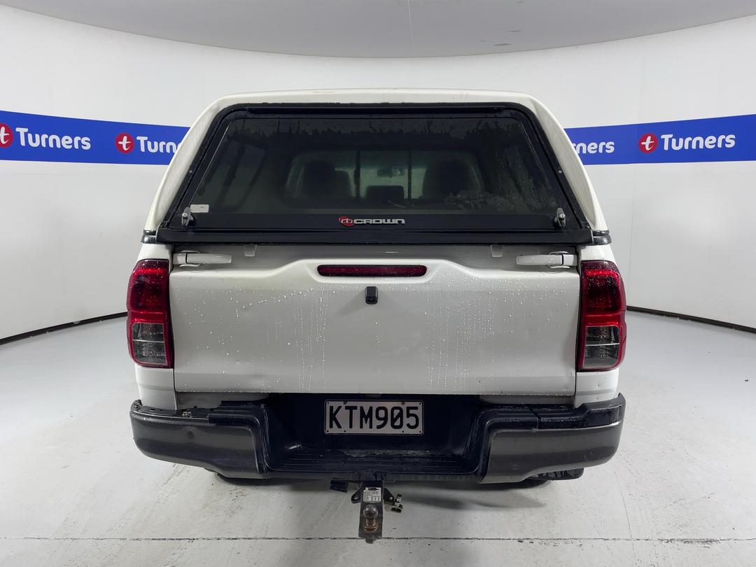 Photo '6' of Toyota Hilux