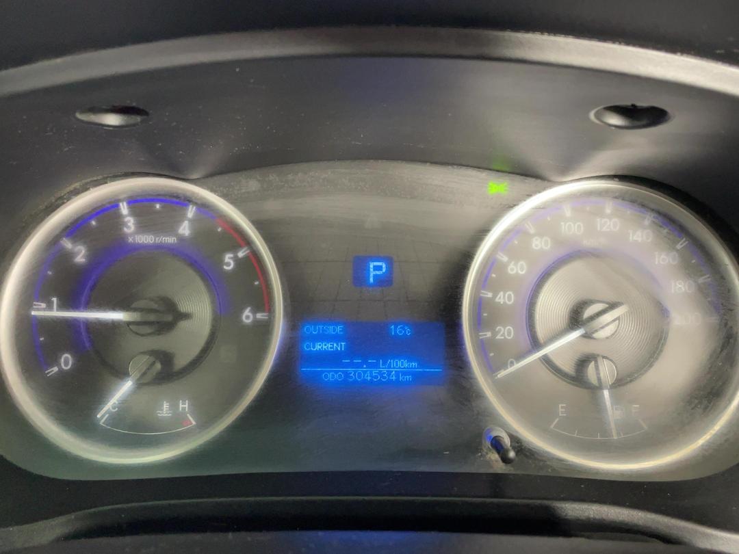 Photo '21' of Toyota Hilux