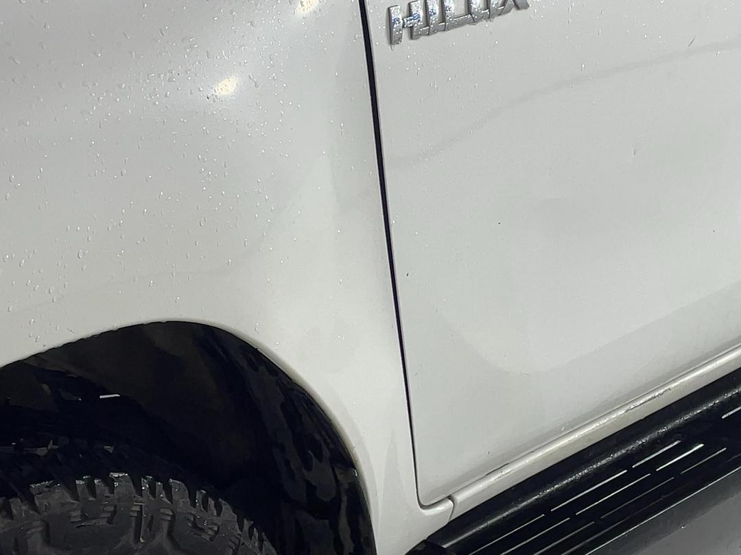 Photo '26' of Toyota Hilux