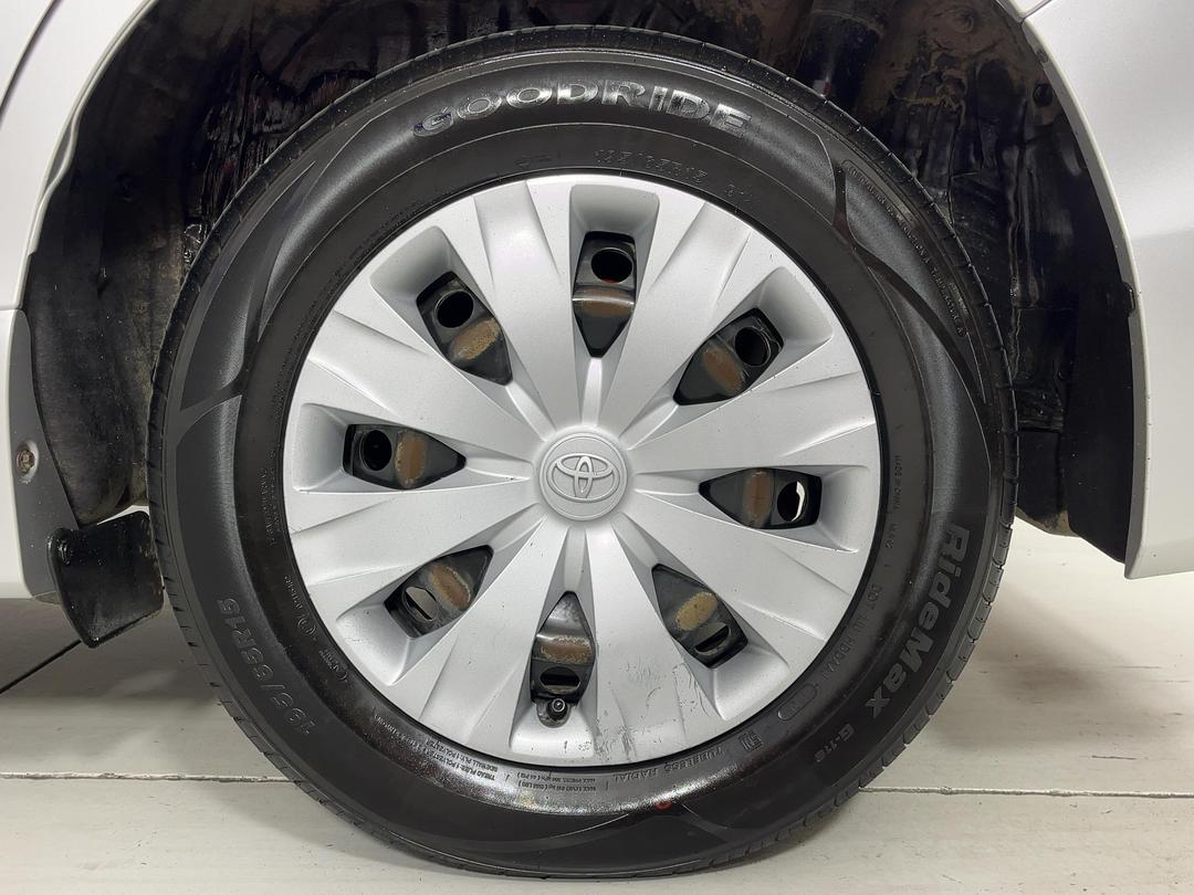 Photo '11' of Toyota Noah