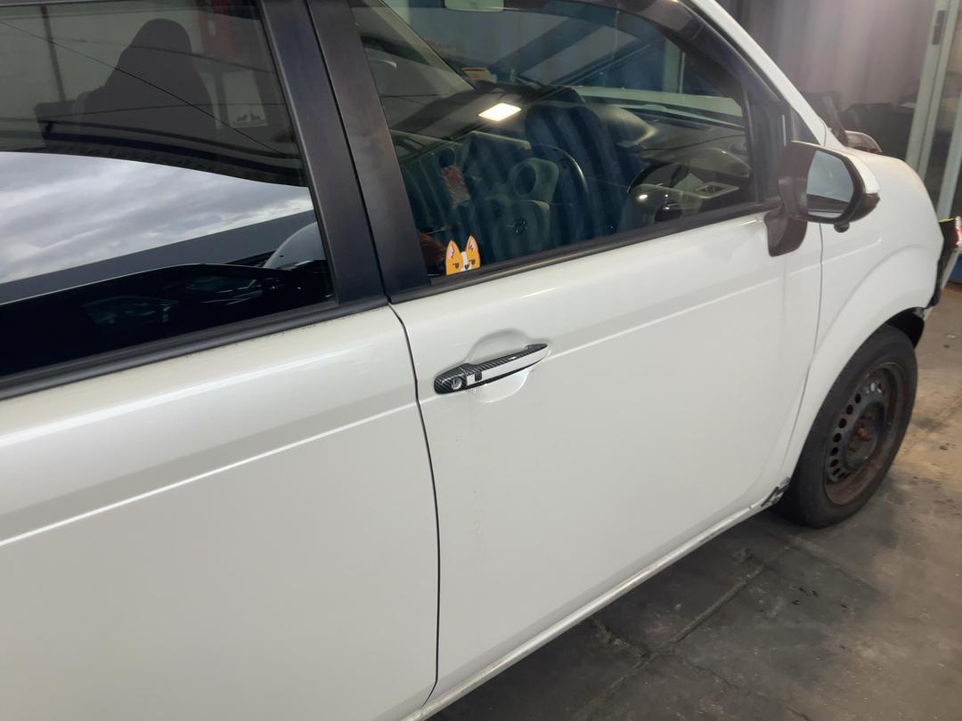 Photo '16' of Toyota Porte Spade Photo '16' of Toyota Porte Spade