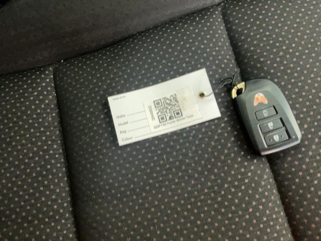 Photo '19' of Toyota Porte Spade Photo '19' of Toyota Porte Spade