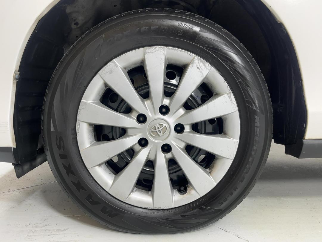 Photo '10' of Toyota Previa